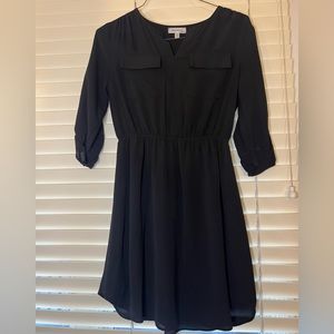 Black polyester dress